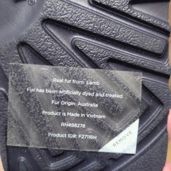 New UGG Classic Cuff Short Boot | Size 5.5 W - Picture 9 of 10